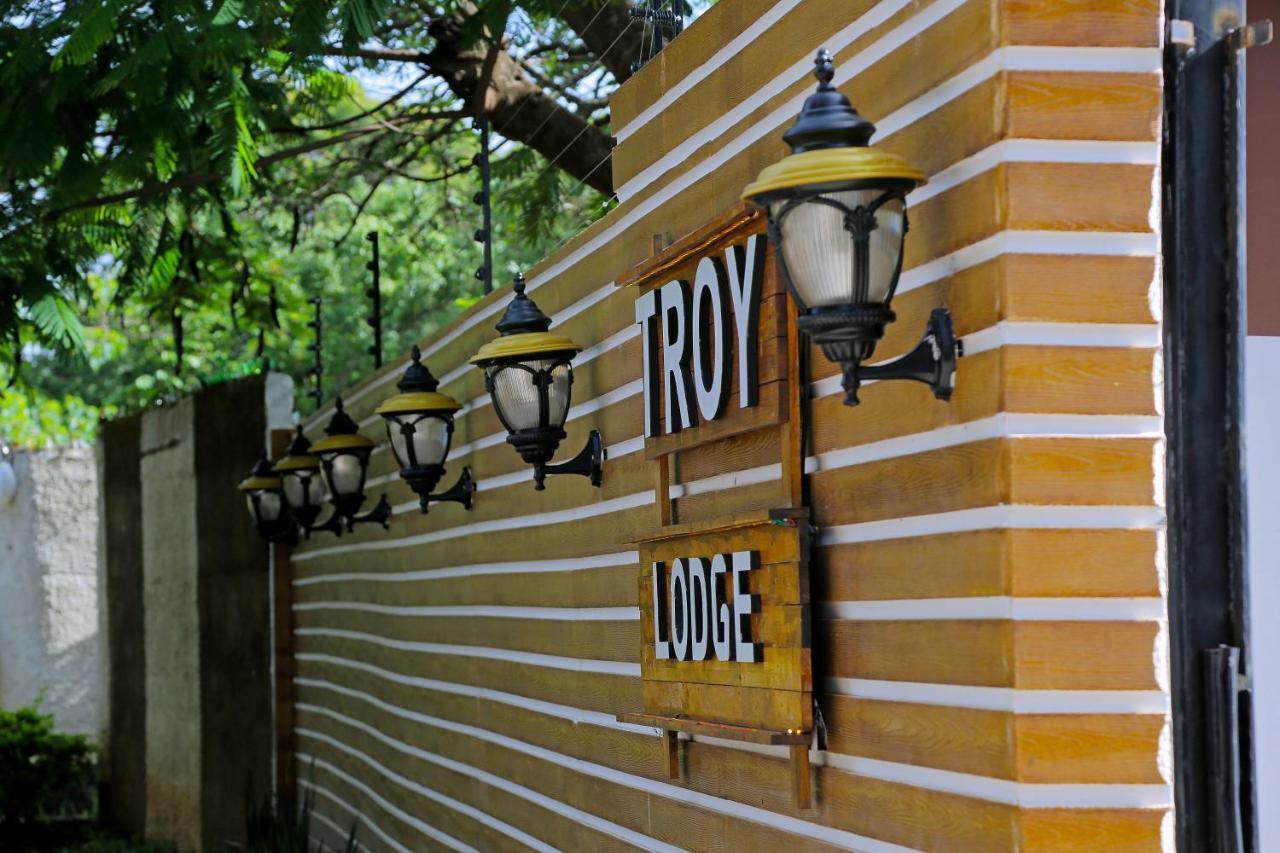 Troy Lodge Lusaka Eksteriør bilde